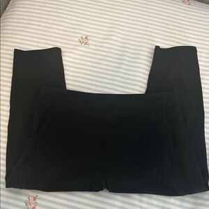 Stelle Capri Black Leggings. XL